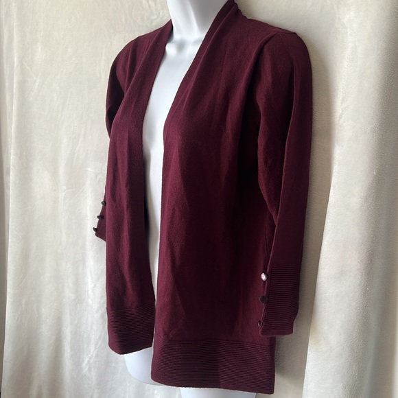 🔥 SALE 🔥 NEW Evolution by Cyrus Maroon Open Front Cardigan Size Small - Picture 10 of 16